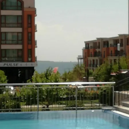 Stardreams Apartahotel